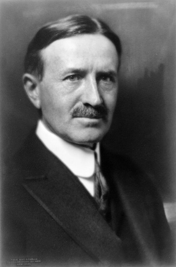 Harvey Samuel Firestone, Ahne von Bregenzerwälder Auswanderern. Pirie MacDonald/CC