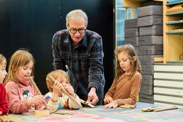 Im KUB-Sommercamp werden die Kinder selbst künstlerisch aktiv.KUB Bregenz