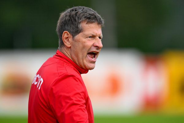 SW-Trainer Andreas Heraf weiß genau, was er will.  GEPA