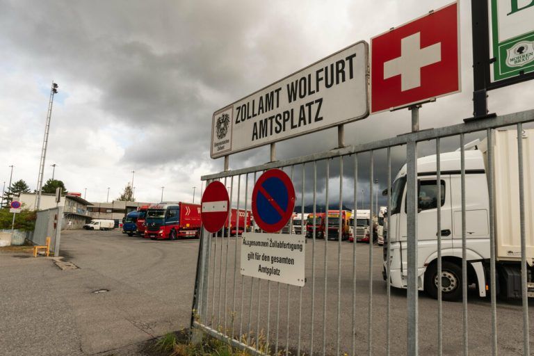 Die Zollabfertigung sorgt regelmäßig für Staus. stiplovsek