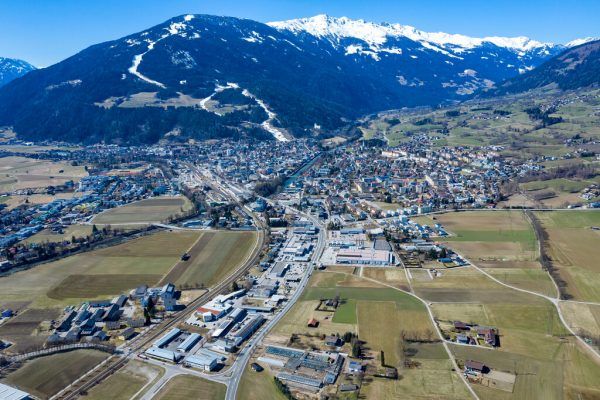 In Osttirol (im Bild die Bezirkshauptstadt Lienz) wurde im Juli der stärkste Blitz gemessen. APA/EXPA/JOHANN GRODER