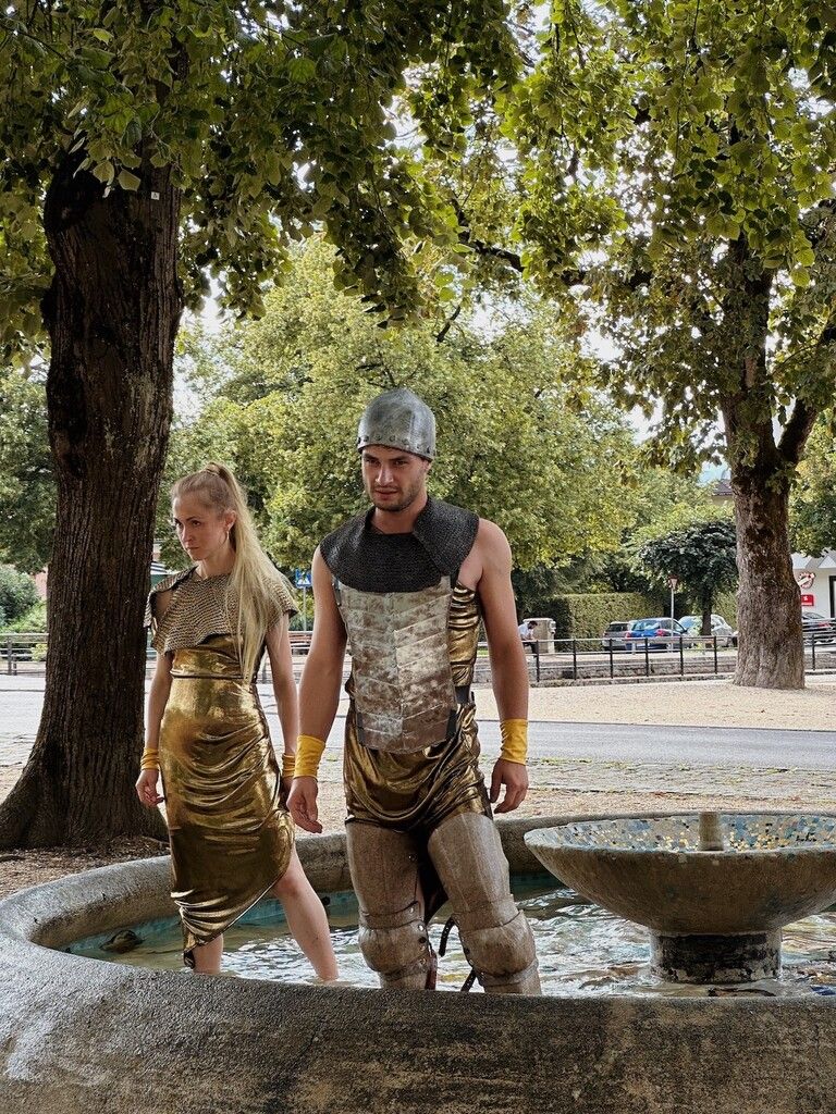 Katharina Hauser und Fabian Huster als Kriemhild und Siegfried.