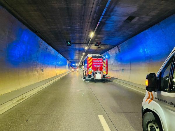 Nicht jeder fährt gerne im Tunnel. Der ÖAMTC gibt Sicherheitstipps. symbol/neue