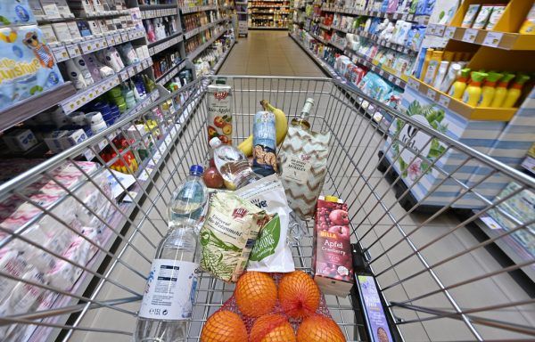 Wocheneinkäufe werden teurer. APA