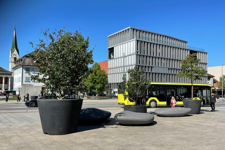 Die neuen Pflanzkübel in Dornbirn. Stadt Dornbirn