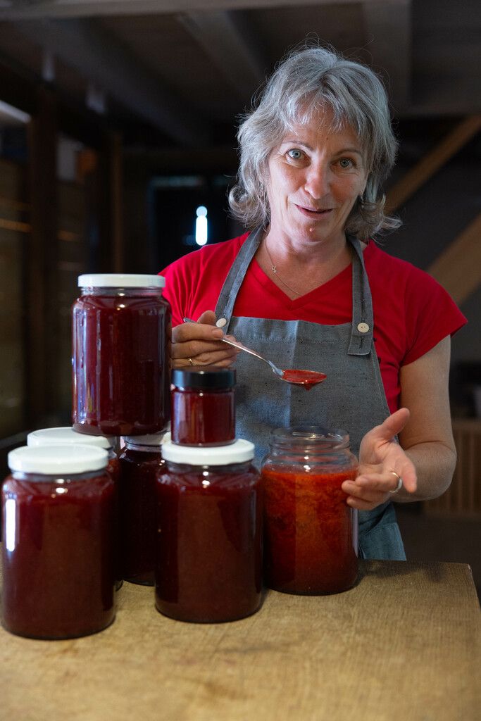 Im Hofladen des Winderhofes gibt es Marmelade und vieles mehr. Hartinger (3)
