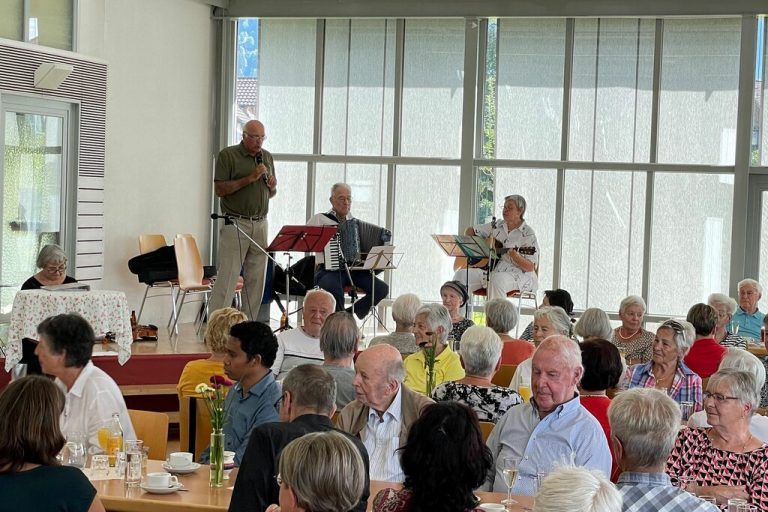 Zur Eröffnung des neuen Treffpunktes kamen 150 Menschen.Stadt Dornbirn