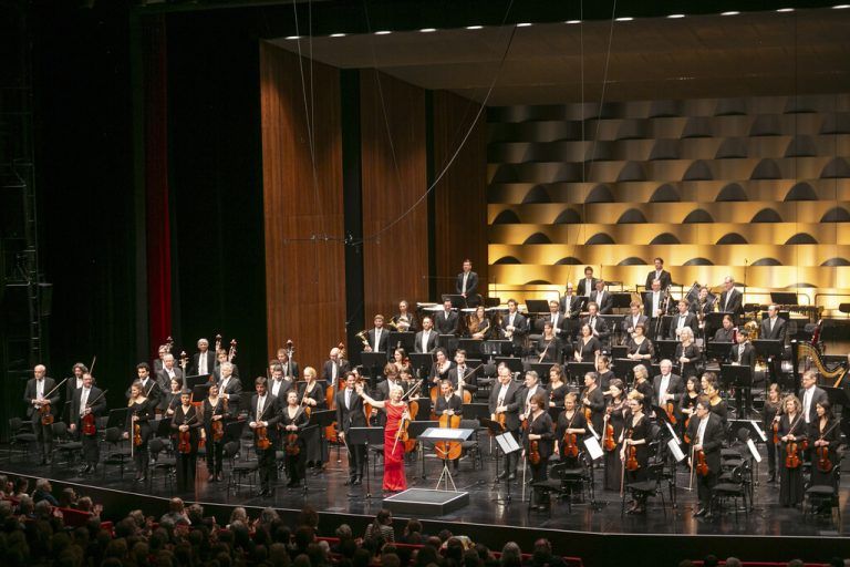Das SOV Konzert im Festspielhaus Bregenz mit Dirigent Leo McFall und Antje Weithaas.Mathis Fotografie