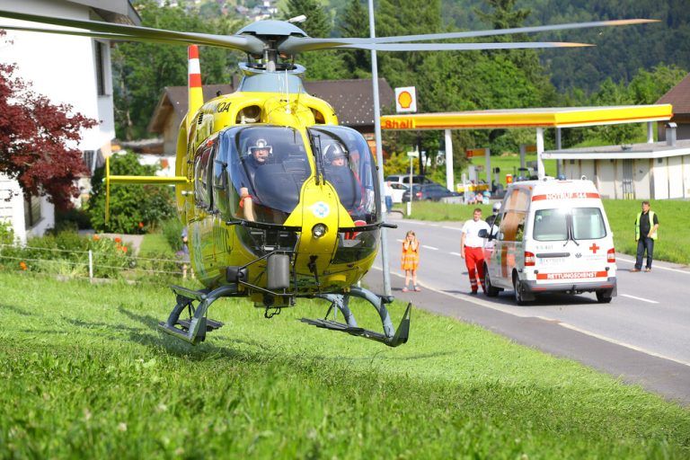 Der Hubschrauber C8. symbol/hofmeister