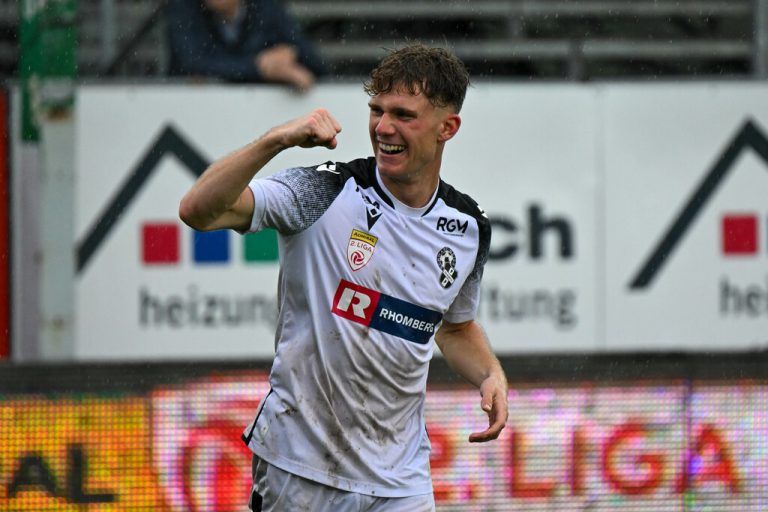 Die Bregenzer konnten einen 3:1-Sieg bejubeln. Hier feiert Lukas Parger sein 1:0. GEPA/Lerch (2)