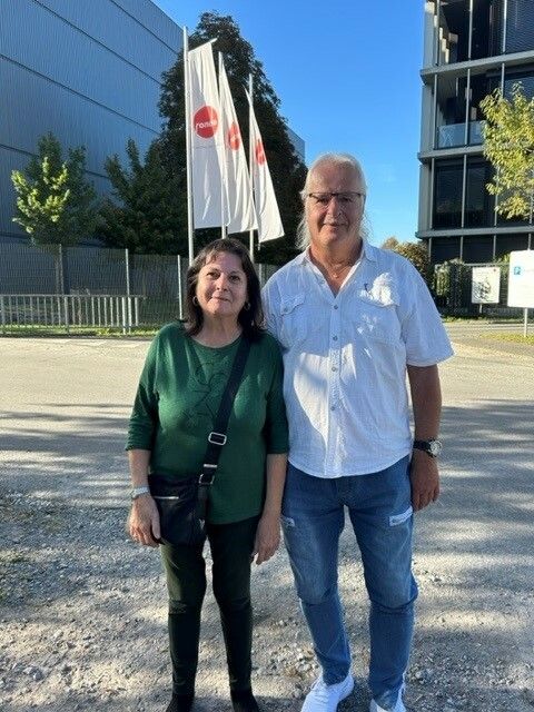 Marilyn und Walter Josef Oswald sind unmittelbare Anrainer der Firma Rondo. Sie wollen den negativen UVP-Feststellungsbescheid bekämpfen.Neue/Stadler (5)