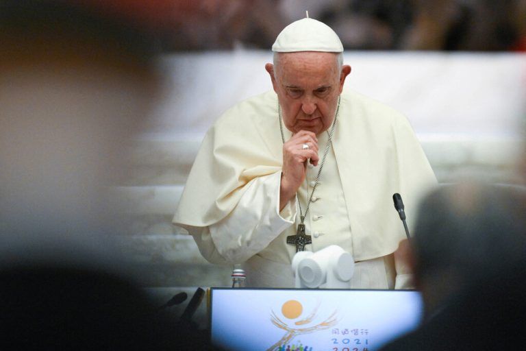 Papst ruft zu einer globalen Kraftanstrengung auf. REUTERS