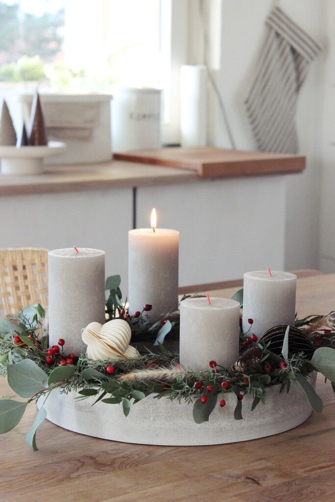 Jedes Jahr wird nach Inspiration für den Adventkranz gesucht. Jasmine ­Hörhager (3)