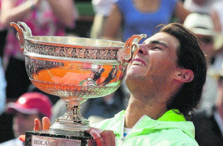 AP (6), Epa (3), Reuters (3), GEPA (3)