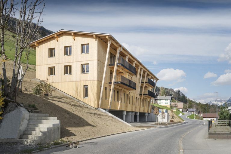 In Blons wurde die erste Vogewosi-Wohnanlage in der Gemeinde errichtet.Vogewosi