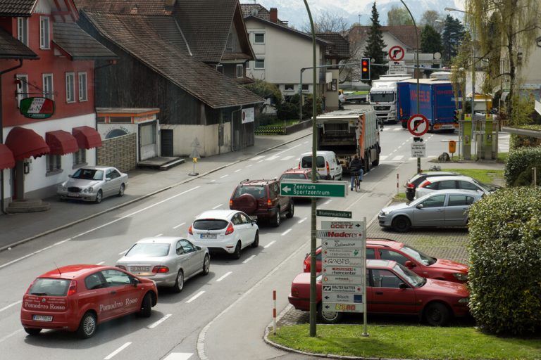 In Lustenau wurde über die S 18 abgestimmt. Diese soll eigentlich eine Entlastung vom Verkehr bringen. Allerdings ist die Schnellstraße auch umstritten.Hartinger
