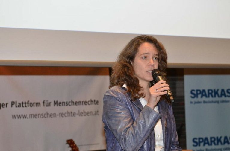 Schon bei der Premiere war Marianne Schulze als Gastrednerin vor Ort.Vorarlberger Plattform für menschenrechte