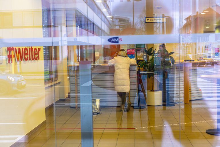 Die Zahl der ­Arbeitslosen steigt weiter.⇒Hartinger