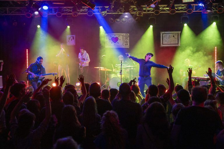 Das Puma Orchestra (Bild) & Friends begeisterten bei der Presilvesterparty im Spielboden.Daniel Furxer