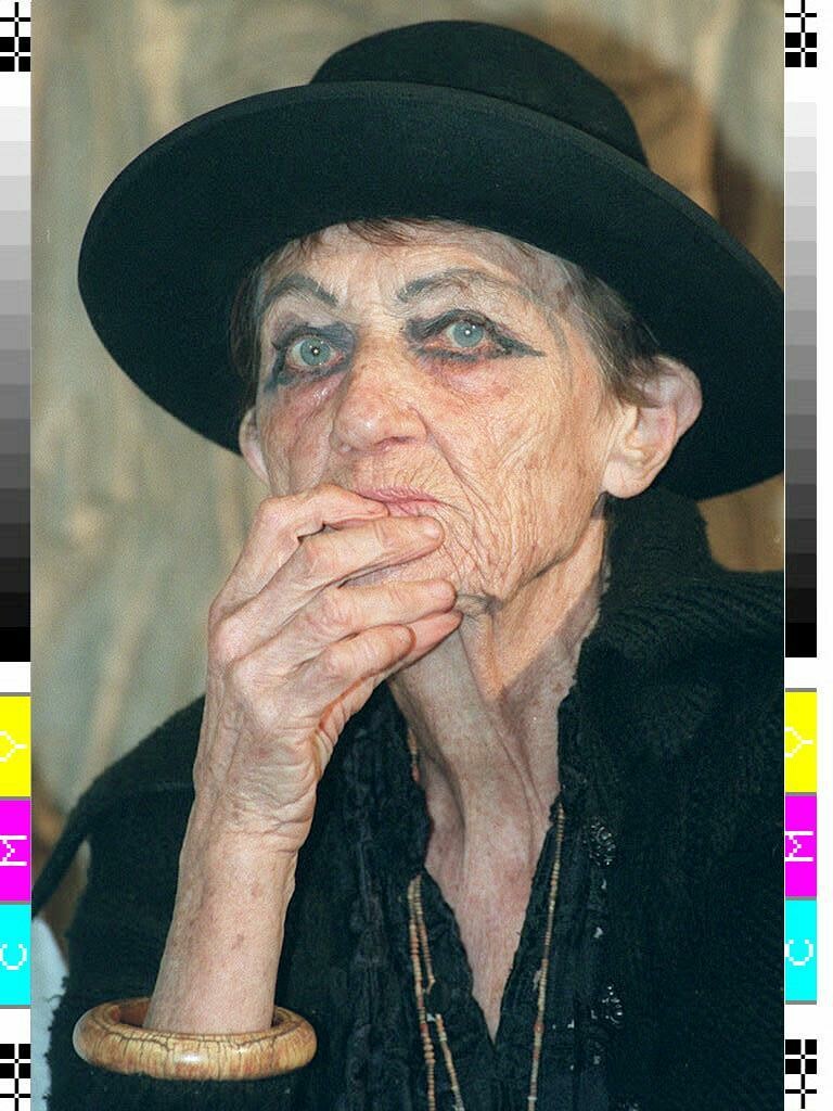 Die 2009 verstorbene Künstlerin Susanne Wenger. APA