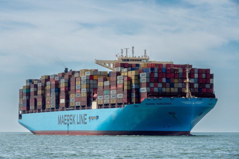 Die Containerschiffe von Maersk werden auf unbestimmte Zeit nicht durch das Rote Meer fahren. RENE VAN QUEKELBERGHE/Reuters