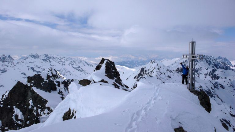 Im Winter ist der Gipfel des Piz Buin einfacher und sicherer zu erreichen.Shutterstock