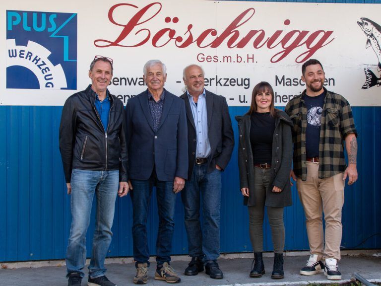 V.l.: Klaus Waldner, Ex-Miteigentümer Alfred Mair, Horst Löschnigg, Jacqueline Wiesbauer und Marc Waldner.Löschnigg