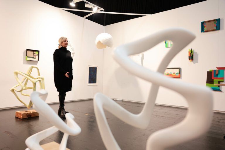 Die Wiener Galeristin Gabriele Schober ist mit Werken von drei Künstlern auf der Messe vertreten. Klaus Hartinger (5)