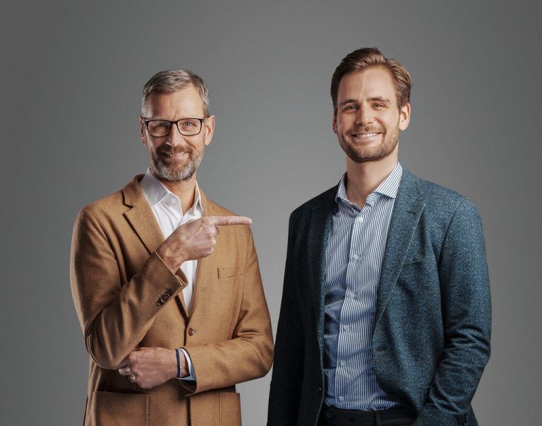 Jürgen und Florian Sut­terlüty leiten die gleichnamige Supermarktkette.Christian Kerber