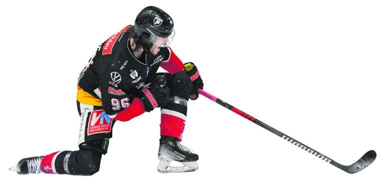 Steven Owre konnte über 31 Tore und 62 Scorerpunkte jubeln, damit ist er der beste Scorer des Grunddurchgangs. GEPA/Lerch