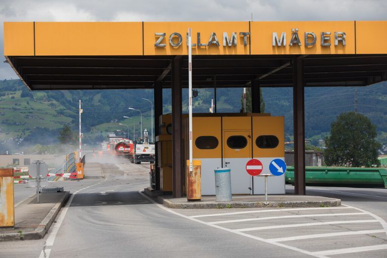 Beim Grenzübergang in Mäder wurde kontrolliert. Philipp Steurer