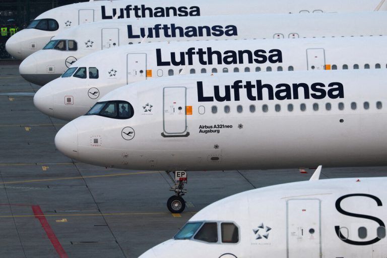 Die Lufthansa verliert durch die Streiks weiter viel Geld.reuters