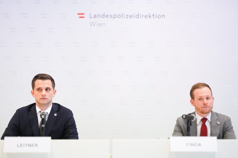 Die Polizei informierte am Freitag bei einer Pressekonferenz in Wien über den Missbrauchsfall. Apa/Eva manhart