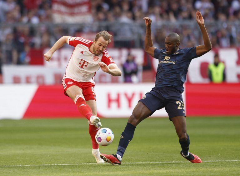 Für Harry Kane geht es mit den Bayern im Viertelfinale zurück in seine Heimat London. Reuters