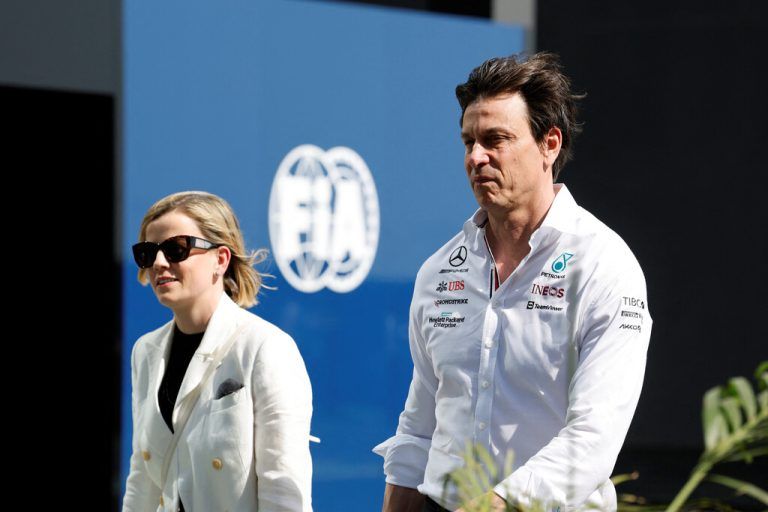 Susie Wolff, Ehefrau von Mercedes-Teamchef Toto Wolff, wehrt sich juristisch gegen die aufgekommenen Vorwürfe. REUTERS