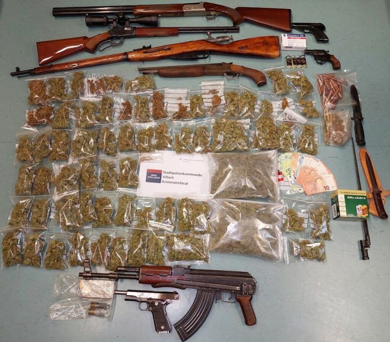 Waffen und Drogen wurden gefunden.APA/LPD KÄRNTEN