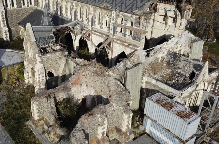 2011 wurde die Kathedrale bei einem Erdbeben zerstört.ap