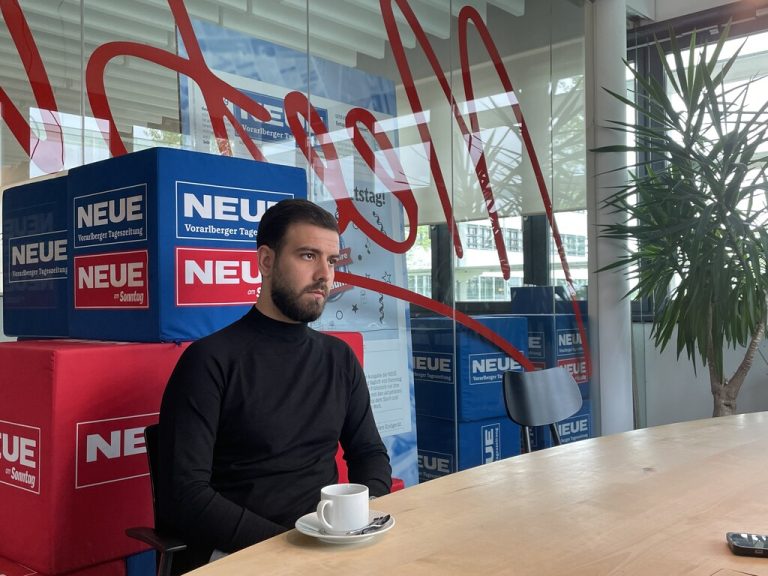 Benjamin Davoodi im Interview mit der NEUE am Sonntag.Natter (4)