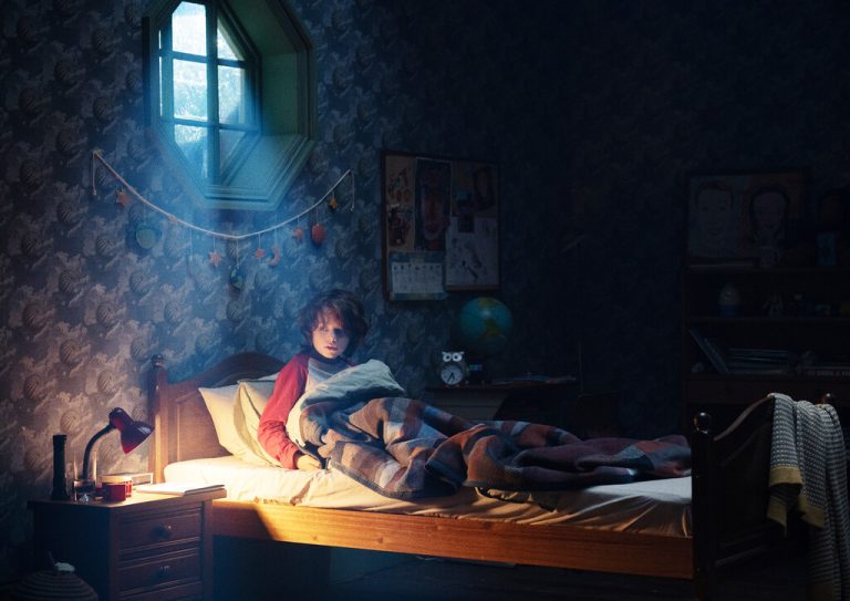 Bewegt sich etwas hinter der Wand? tobis film