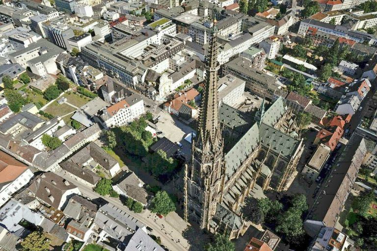 Der Mariendom ist die größte Kirche Österreichs.APA/DIÖZESE LINZ/LINSINGER