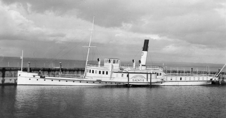 Die „Säntis“ – hier um 1930 – soll vom Grund des Bodensees heraufgeholt werden. wikimedia commons