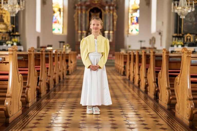 Marlene Rauter ist schon nervös. Heute wird sie dieses Kleid tragen.Hartinger (4), Stiplovsek (2)