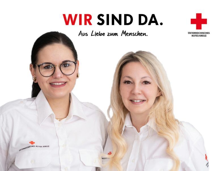 Nadine Fitz (r.) und Magdalena Lang leiten die ehrenamtlichen Geschicke der Rotkreuz-Abteilung Lustenau. Rotes Kreuz Vorarlberg