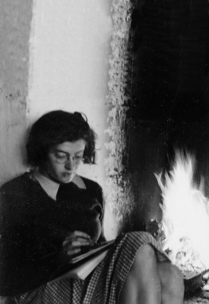 Ruth Maier im Arbeitsdienstlager im Sommer oder Herbst 1941.Norwegisches Holocaustforschungszentrum