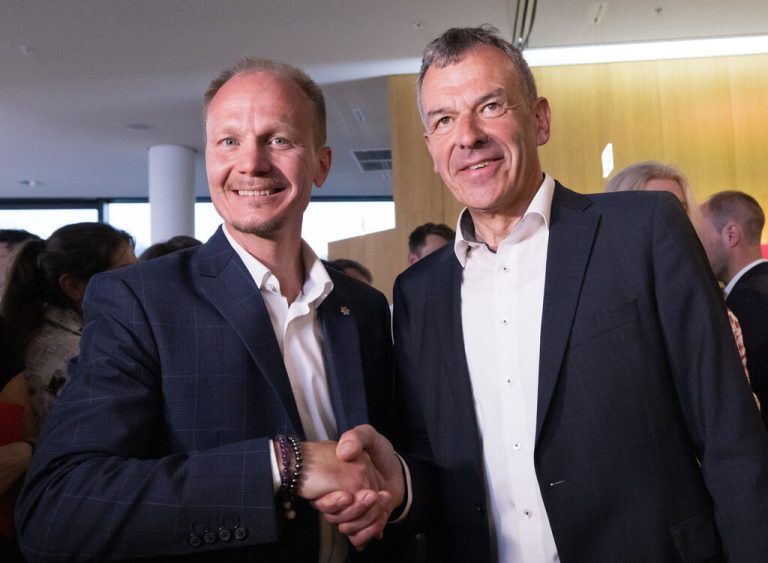 Vor der Wahl: Hannes Anzengruber und Georg Willi in Innsbruck.APA