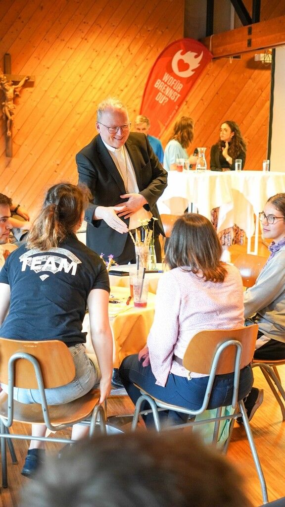 Bischof Benno Elbs ist jährlich mit dabei.Junge Kirche vorarlberg/Corinna Peter