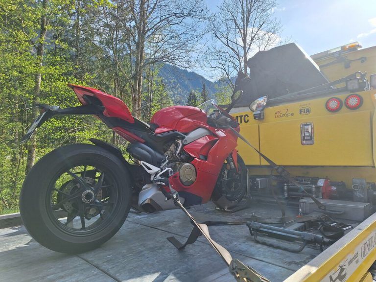 Die Ducati wurde vor Ort beschlagnahmt.lpdv