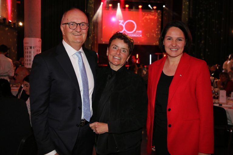Emanuel und Marianne Probst und Monika Vonier.