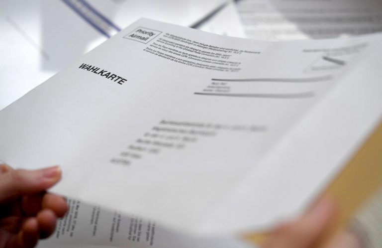 Noch bis zum 5. beziehungsweise 7. Juni kann eine Wahlkarte beantragt werden.APA/Schlager