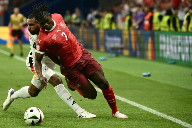 Breel Embolo will heute auch die Italiener beschäftigen.Reuters